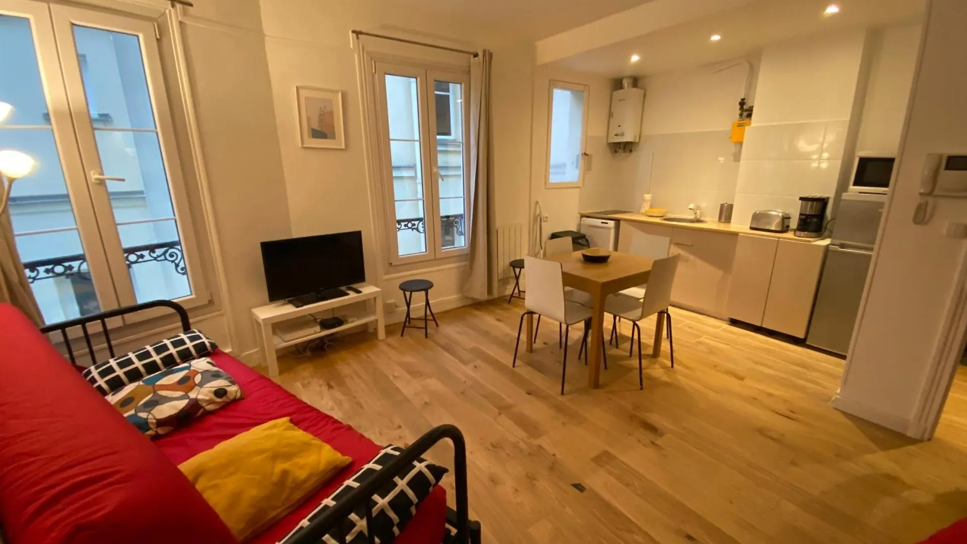 Abesse Appart Paris Apartment